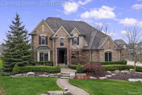 3575 Royal Berkshire Lane Oakland Charter Township MI 48363