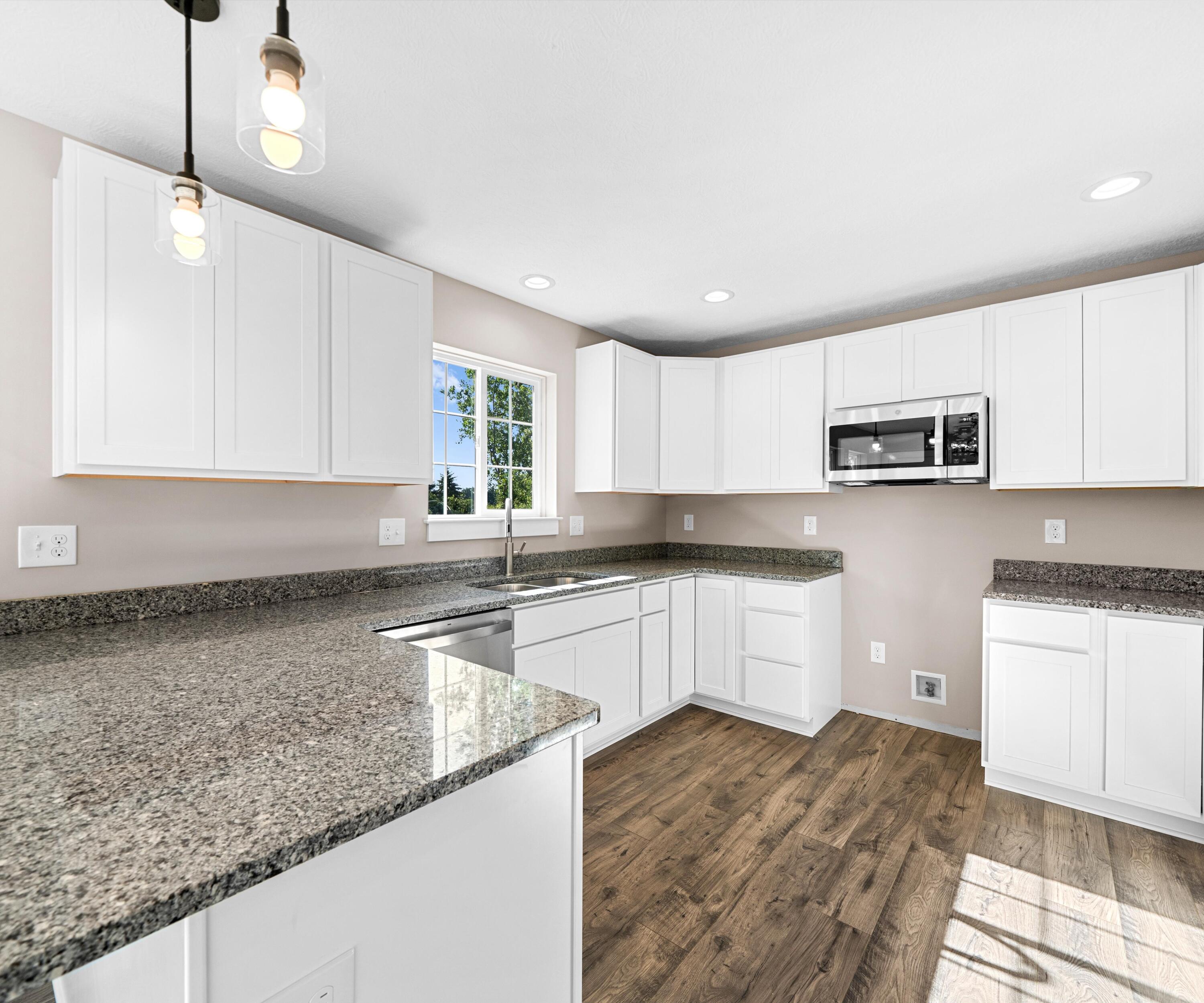 1535 Thimbleberry Lane