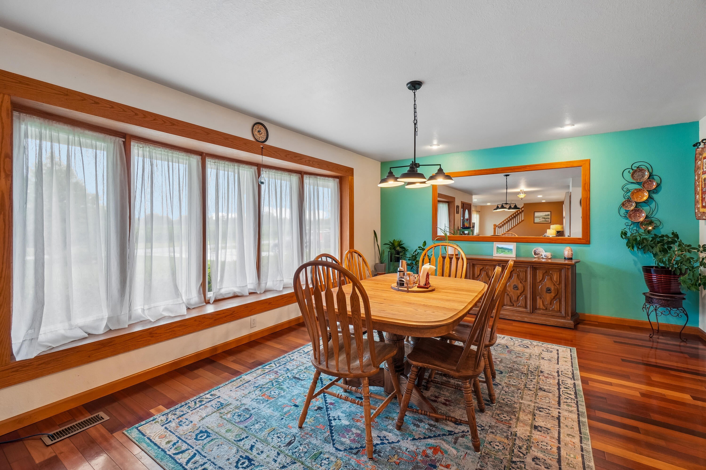 1092 Rose Road