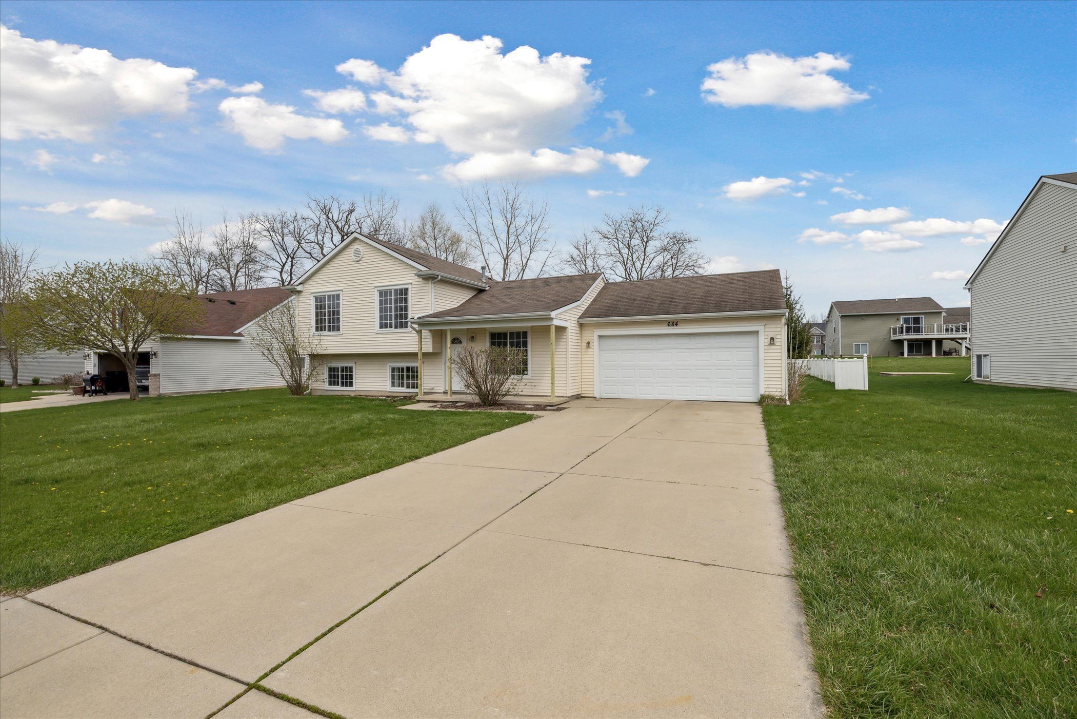 684 HAYSTACK Drive