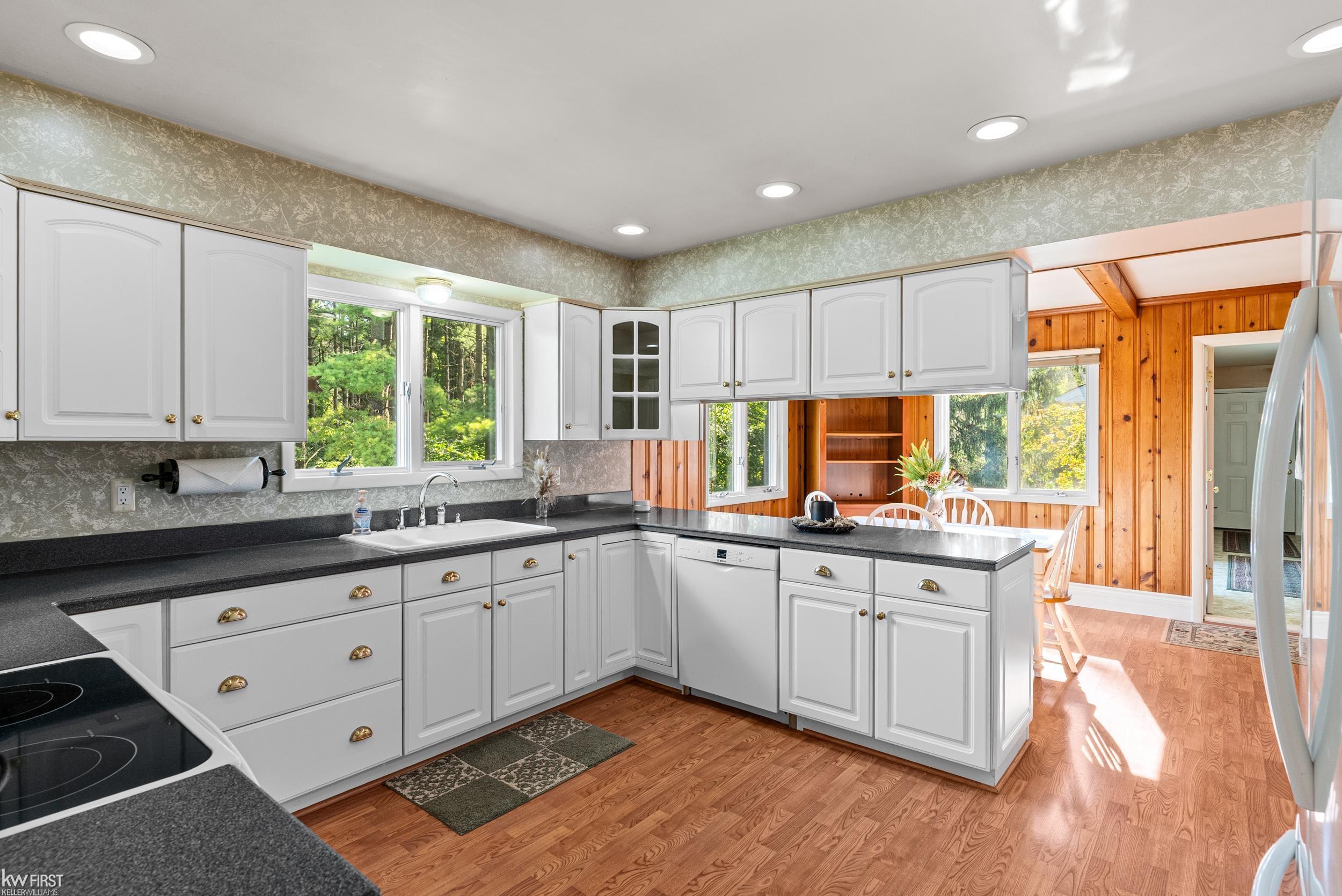 1061 Rose Center Road