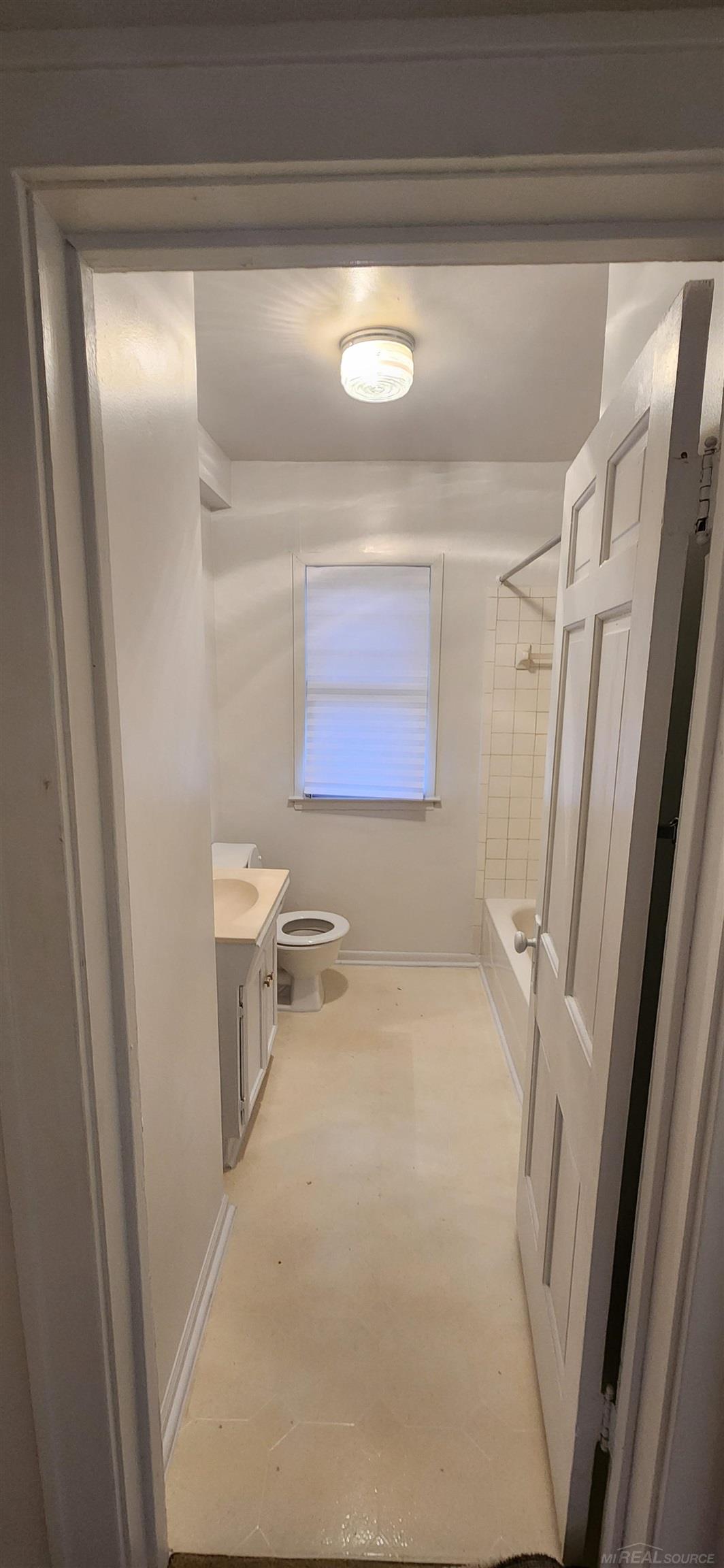 8110 Chalmers Avenue