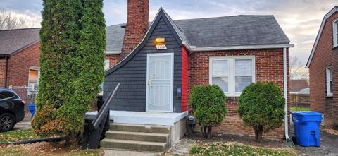 8110 Chalmers Avenue Clinton Charter Township MI 48089