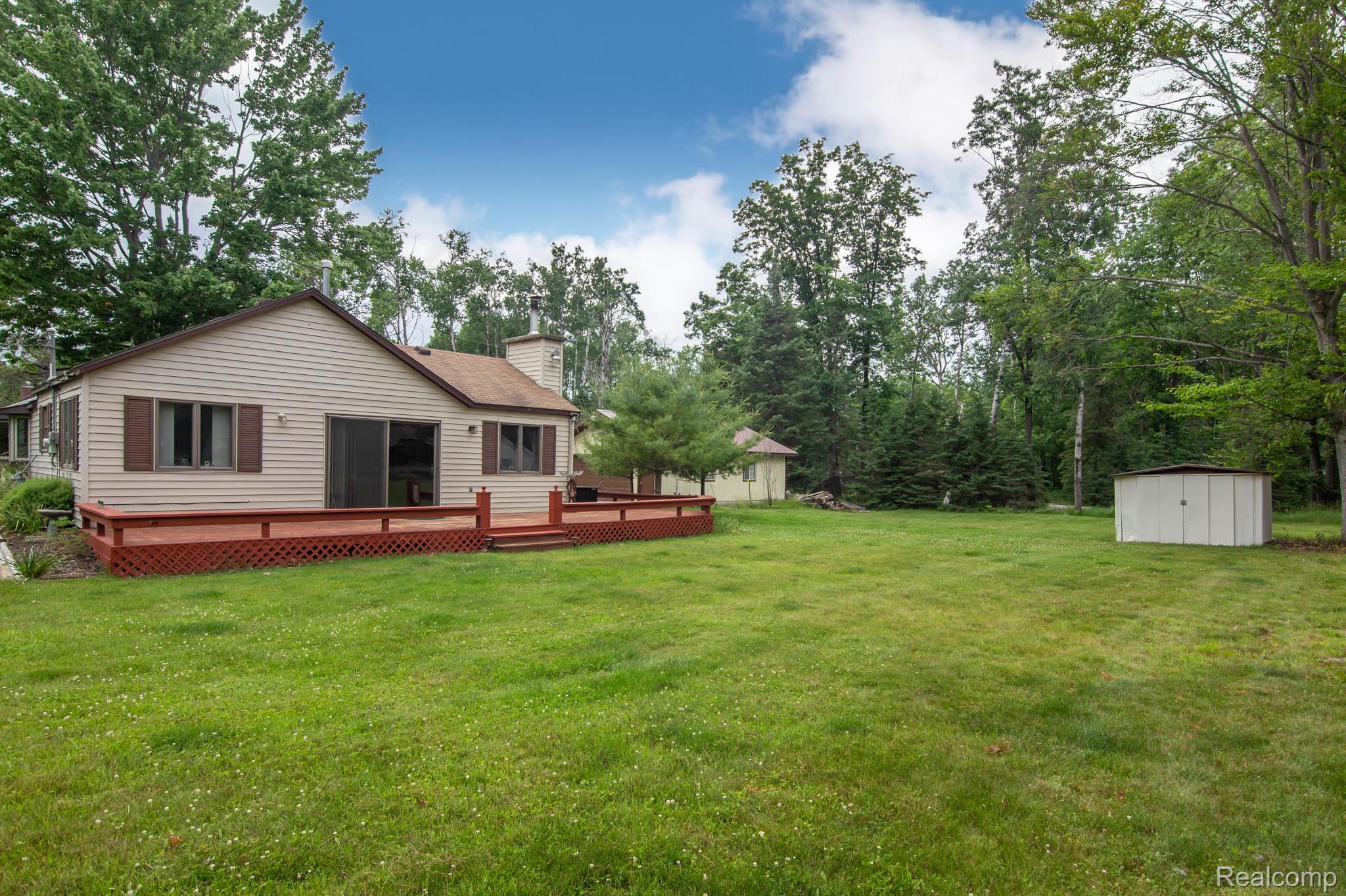 Lincoln Village, Michigan 48742, United States, 2 Bedrooms Bedrooms, ,2 BathroomsBathrooms,Residential,Pending,160127