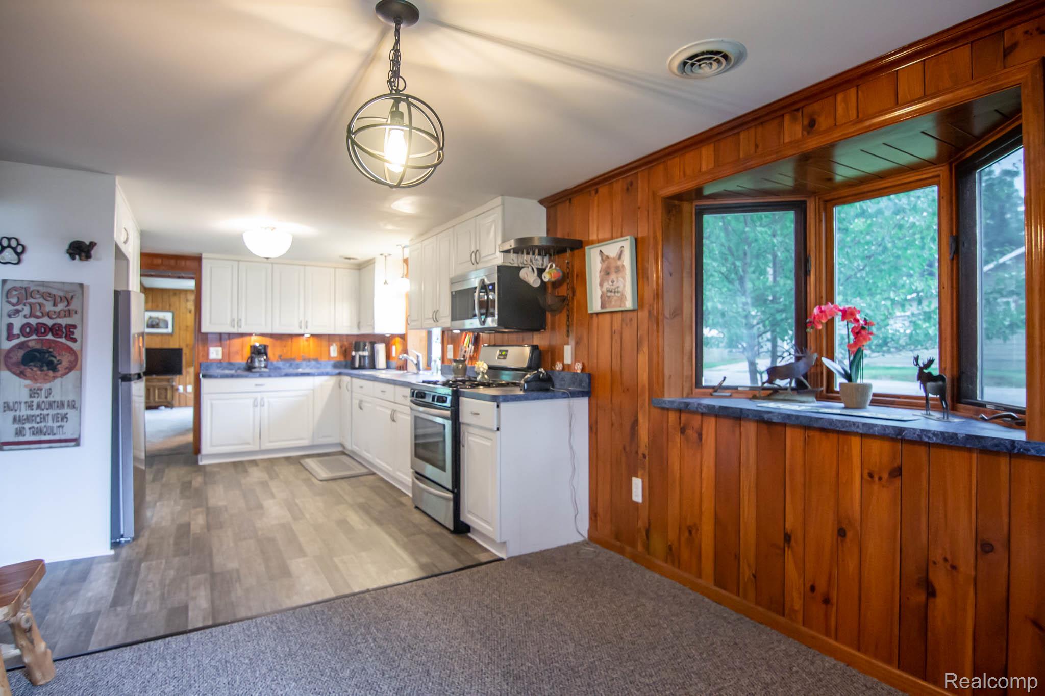 Lincoln Village, Michigan 48742, United States, 2 Bedrooms Bedrooms, ,2 BathroomsBathrooms,Residential,Pending,160127