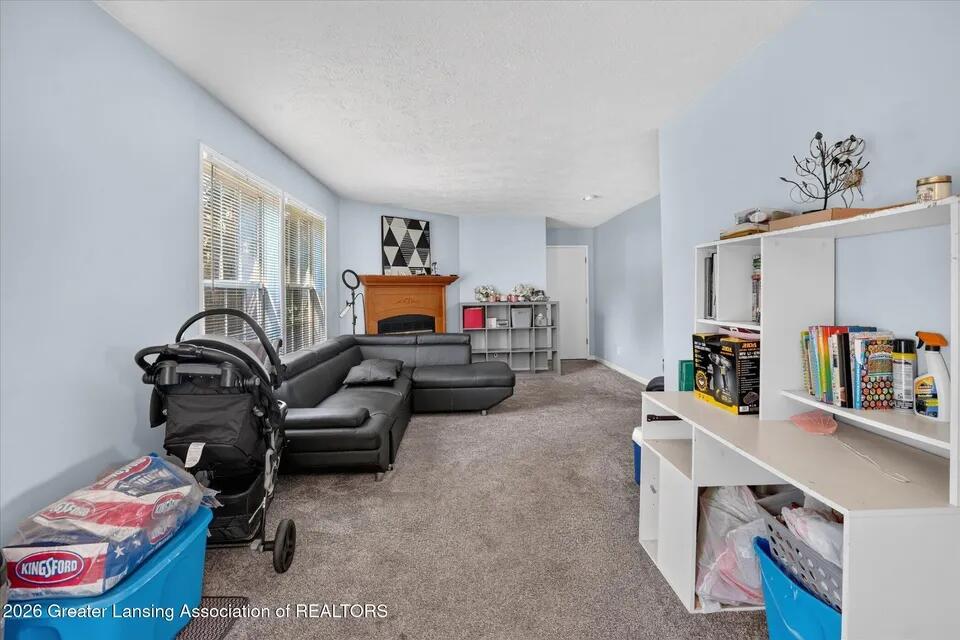 707 Sawyer Road