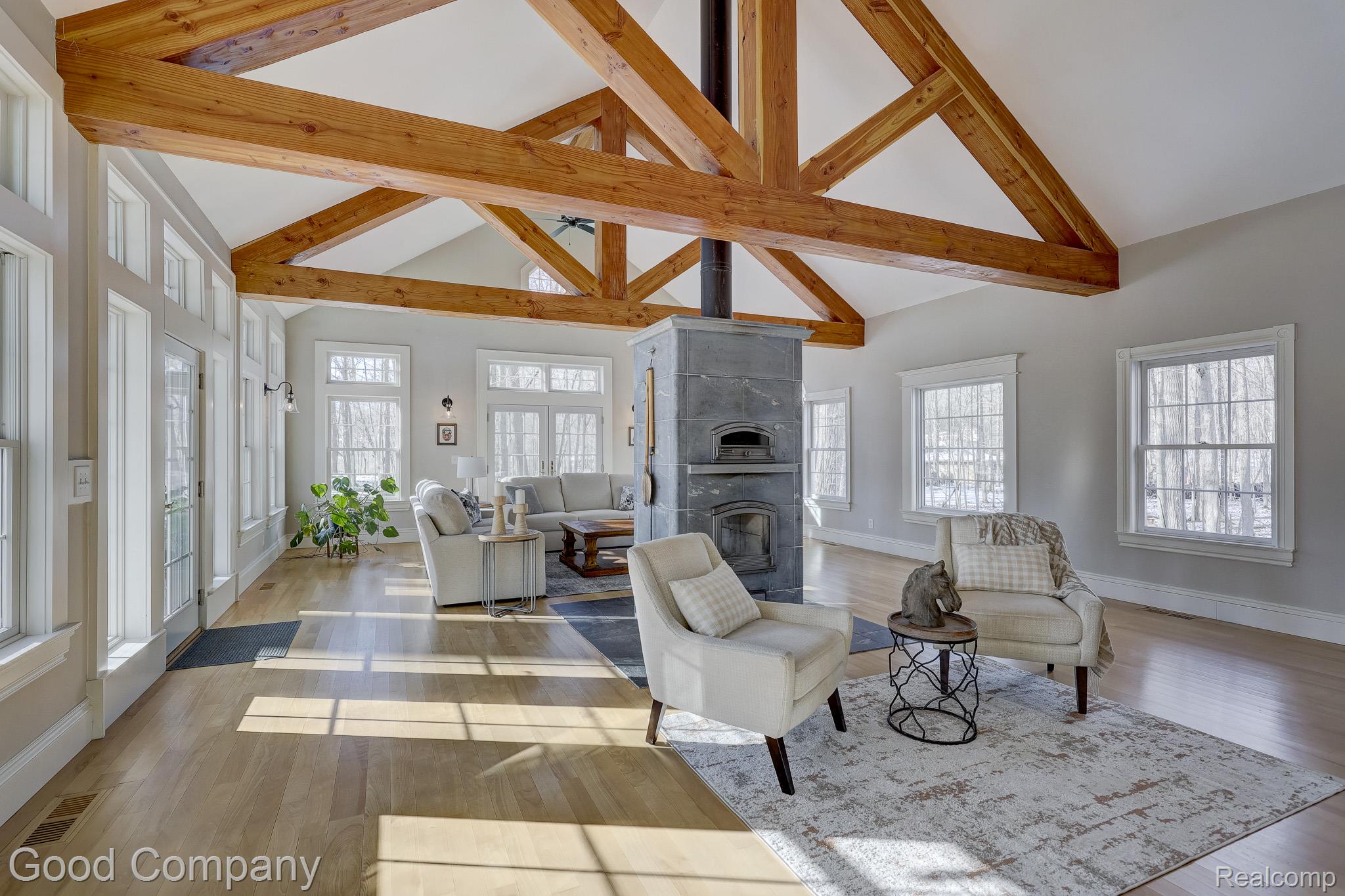 2190 Mac Farm Circle