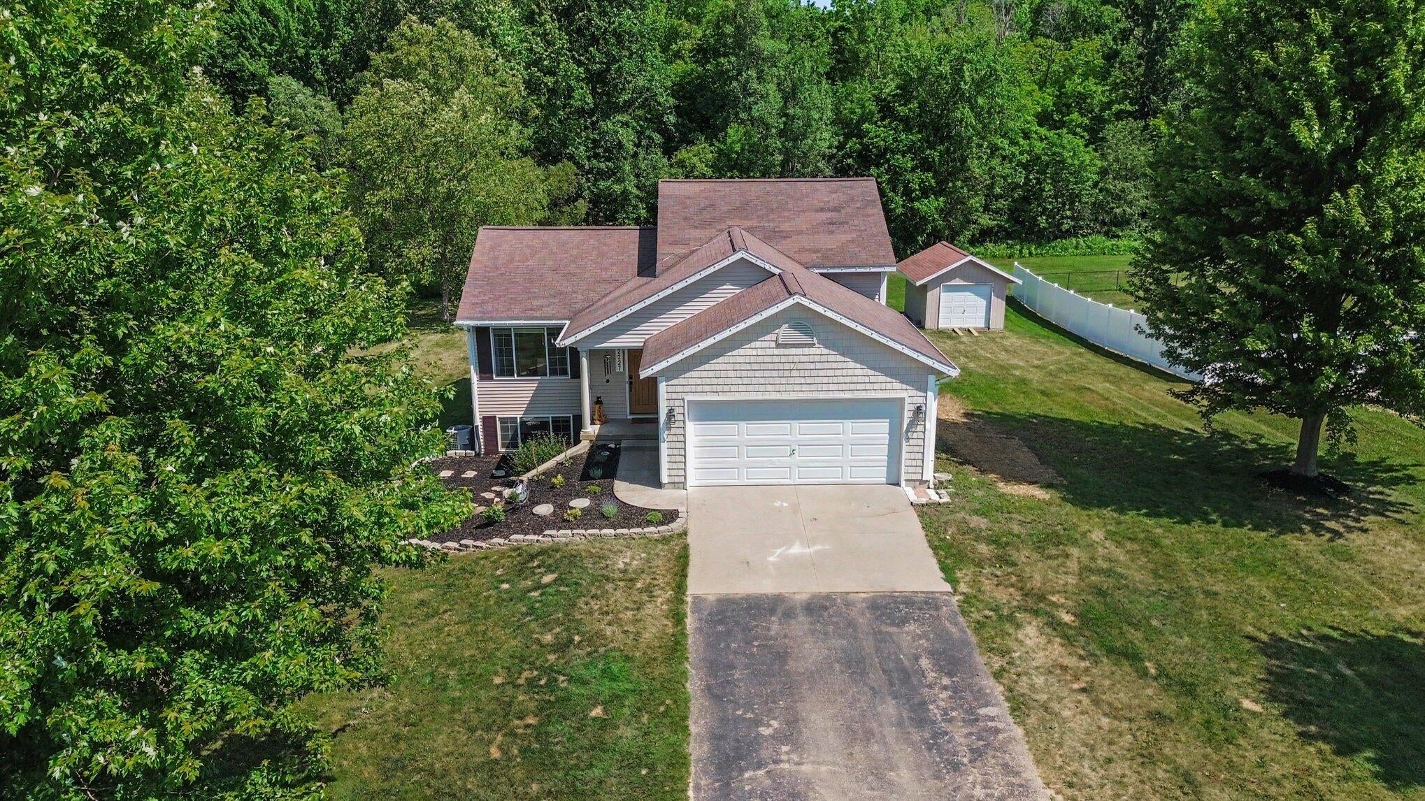 2227 Avalon View Drive NE