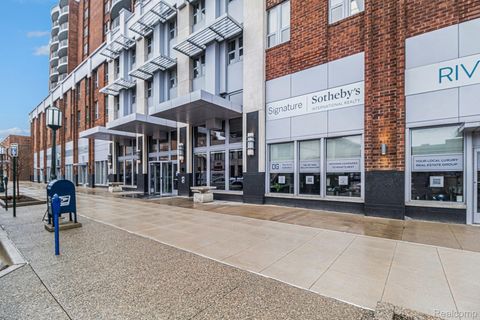 411 S OLD WOODWARD Avenue 824 Birmingham City MI 48009