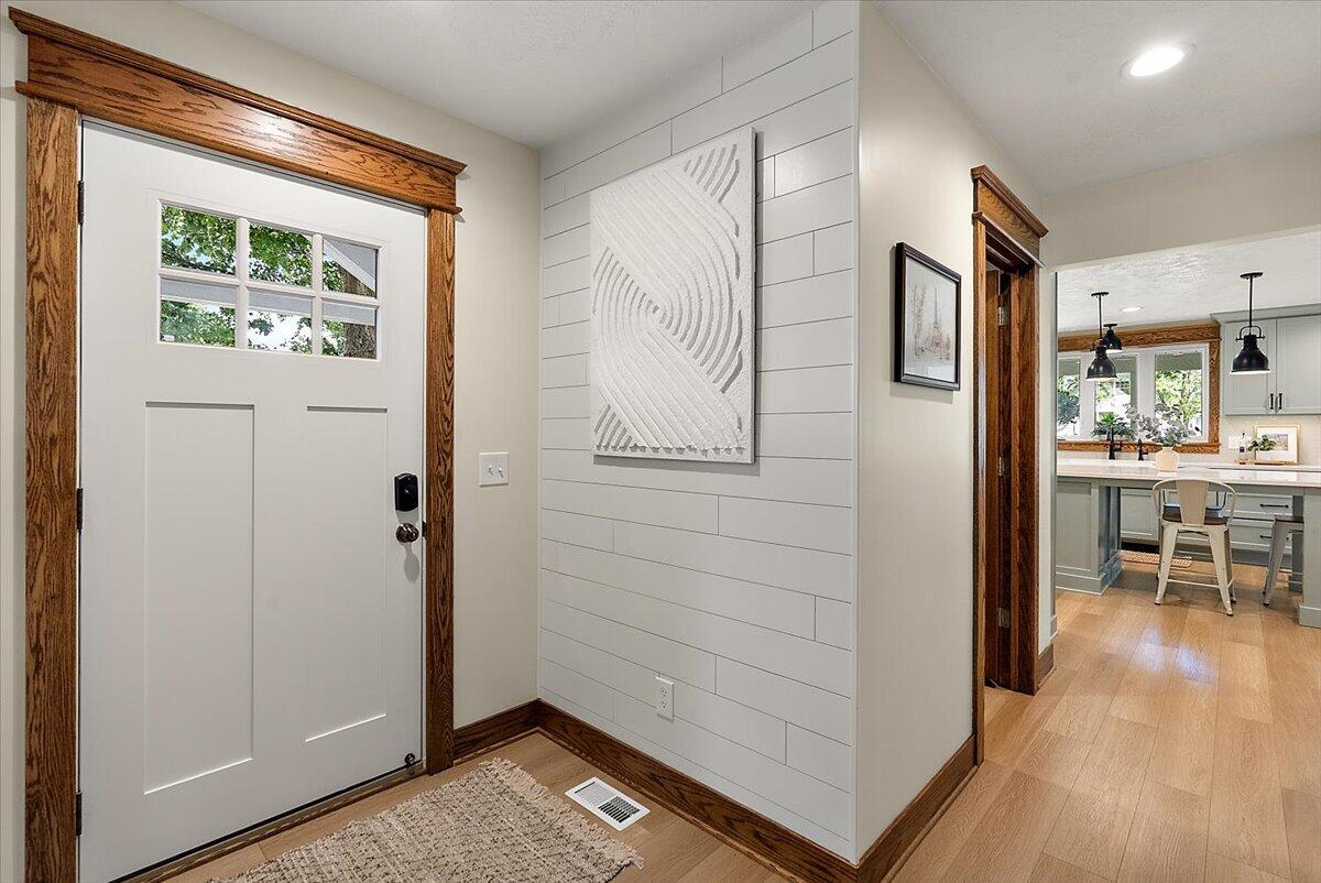 4548 Bauer Road