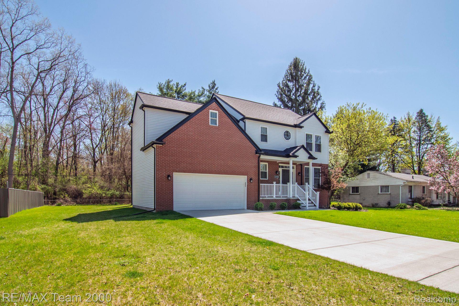 24050 Sunnypoint Drive