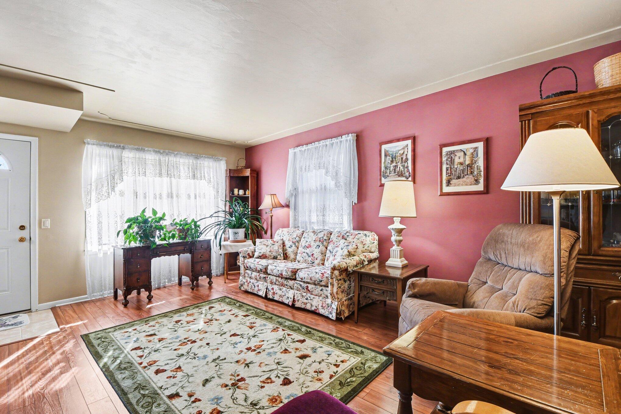 229 Marcus Street SW