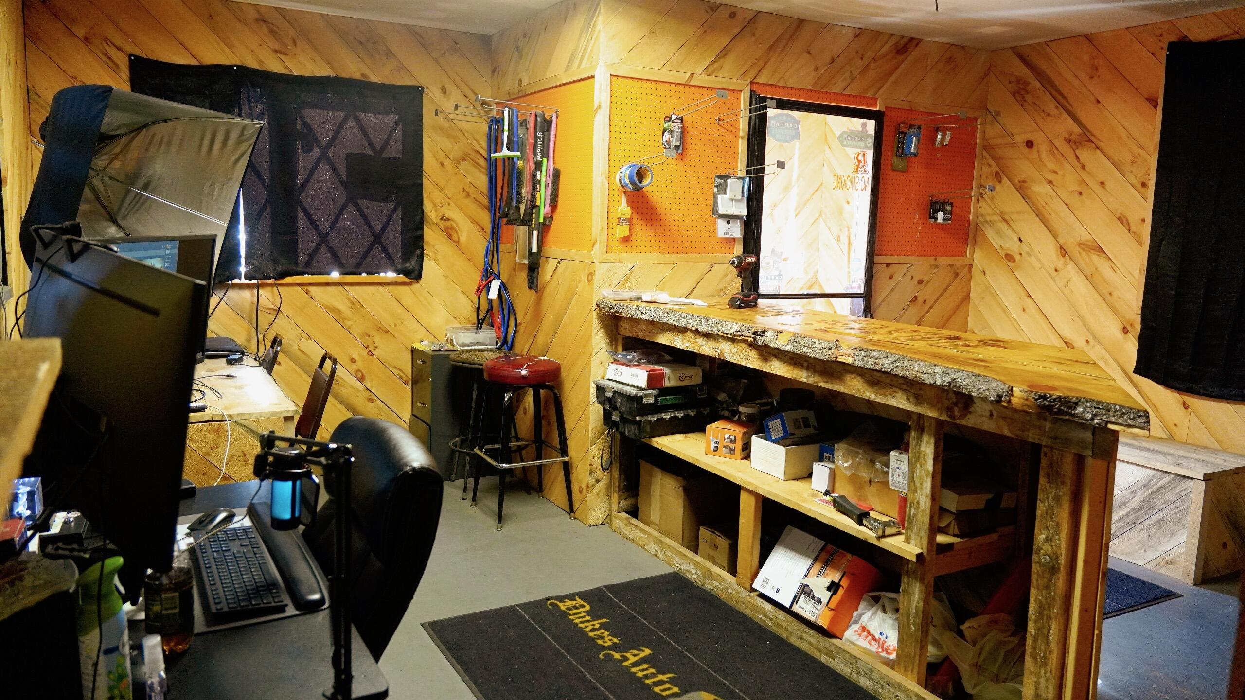 2748 W US Highway 10