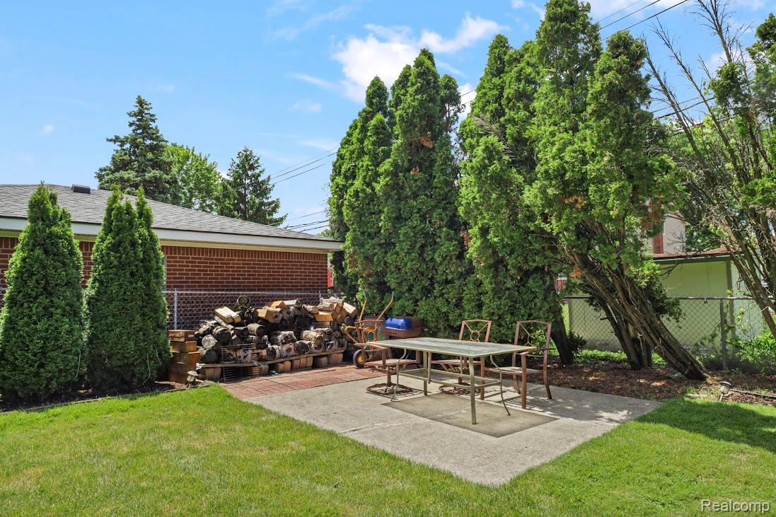 26449 Haverhill Drive