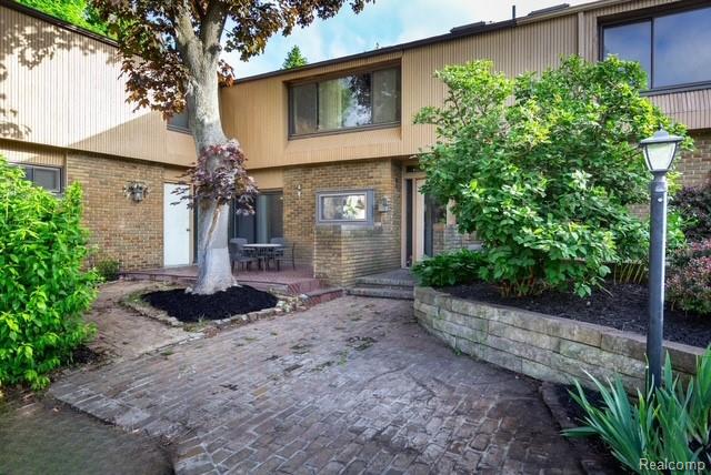 4554 MYSTIC HILLS Circle