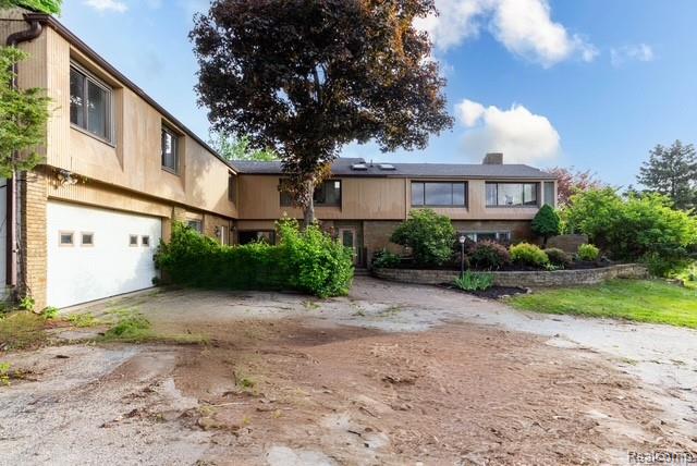 4554 MYSTIC HILLS Circle