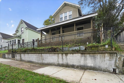 Tiny photo for 750 Olympia Street SW, Grand Rapids City, MI 49503 (MLS # 65026054495)
