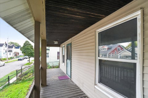 Tiny photo for 750 Olympia Street SW, Grand Rapids City, MI 49503 (MLS # 65026054495)
