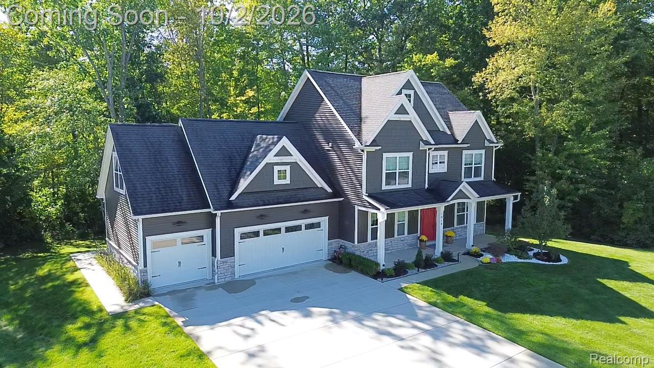 1014 Woods Edge Drive