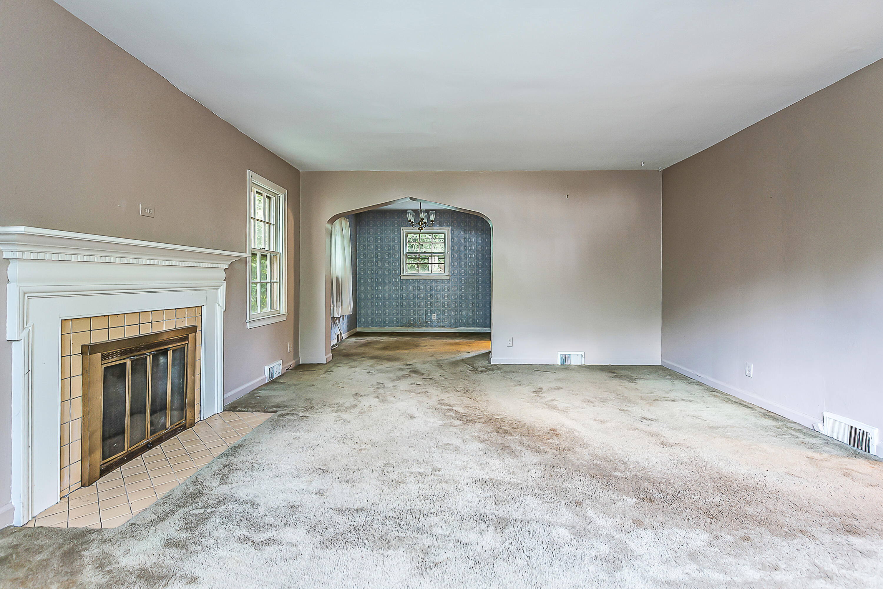 303 Wesley Street