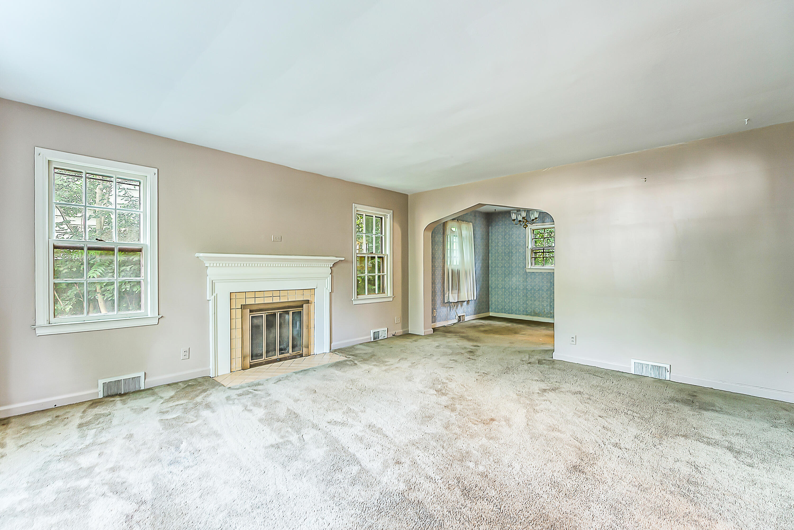 303 Wesley Street