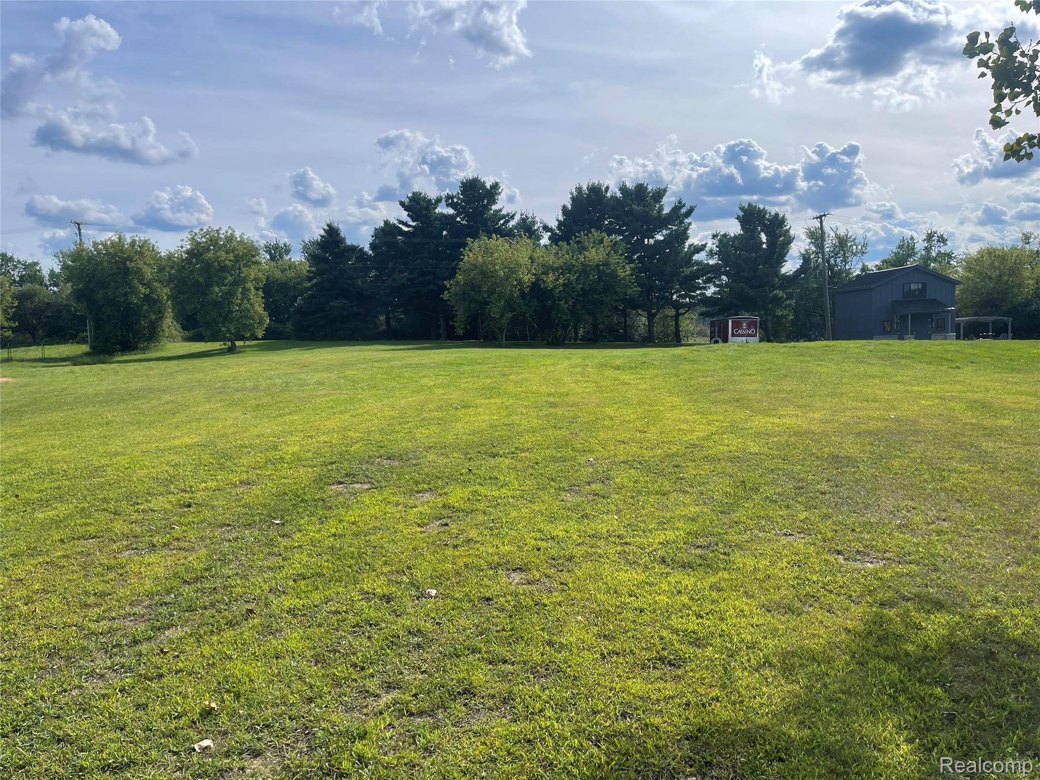 69225 Lake Point Court