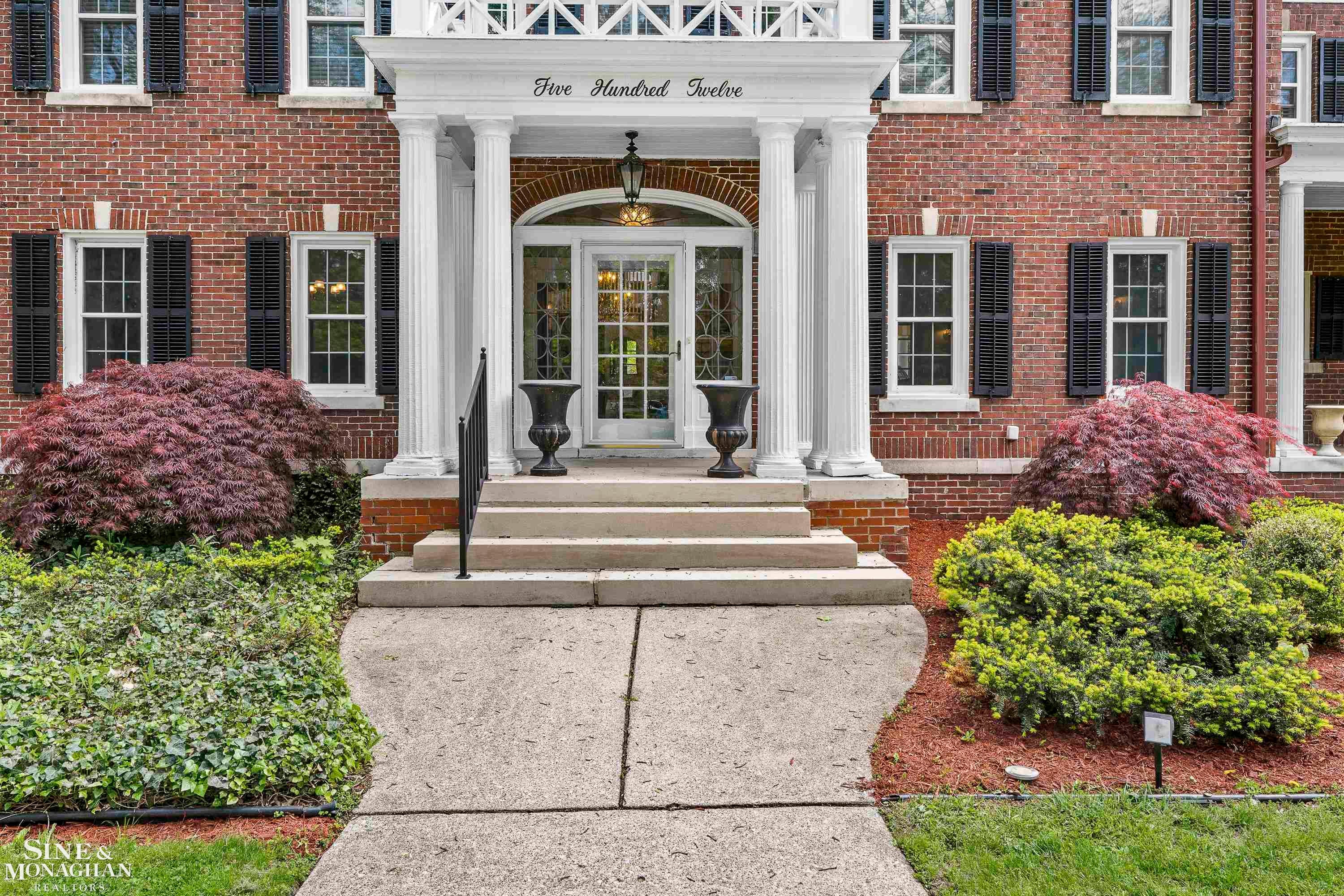 512 Washington Road