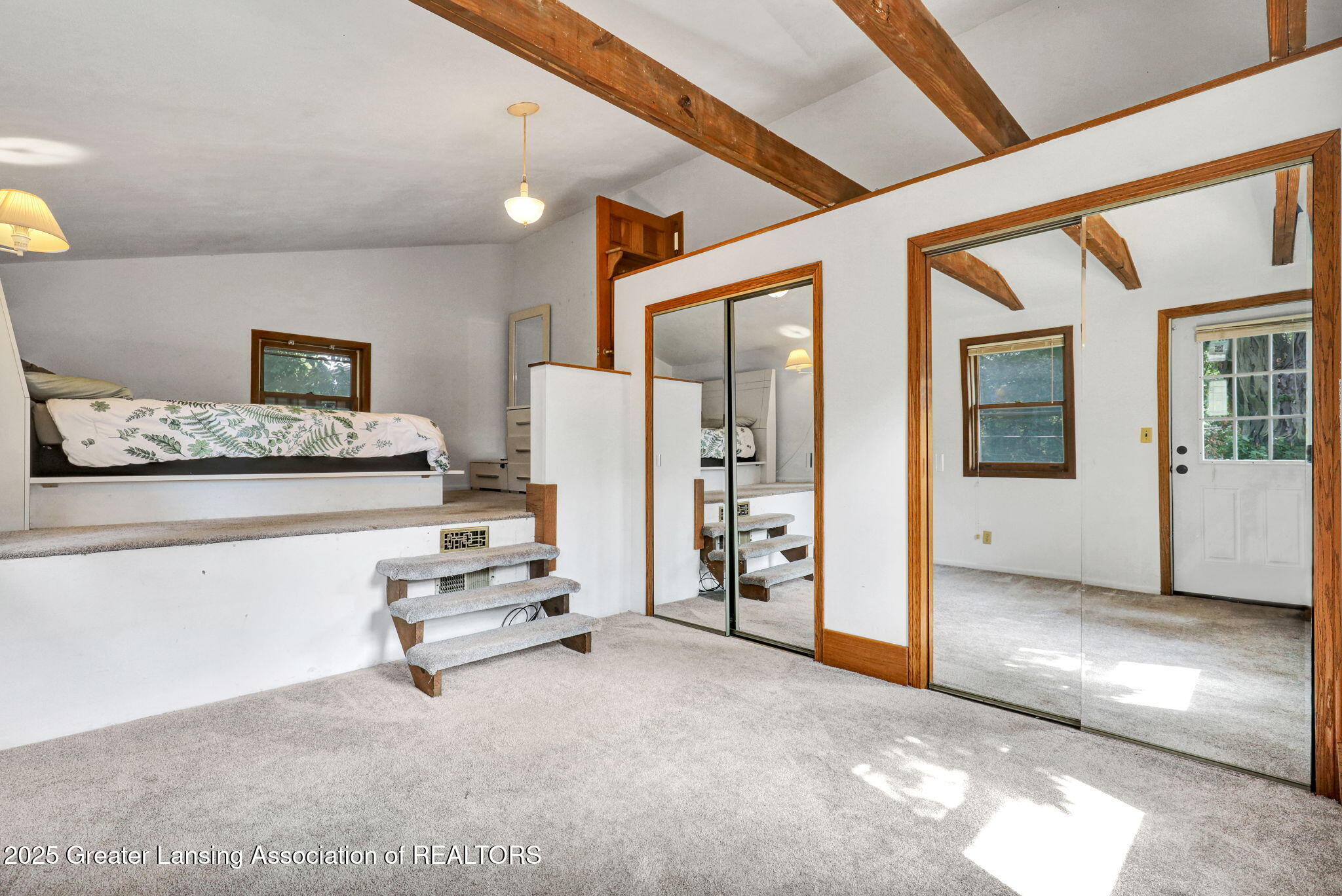 East Lansing City, Michigan 48823, United States, 3 Bedrooms Bedrooms, ,2 BathroomsBathrooms,Residential,Active,181202