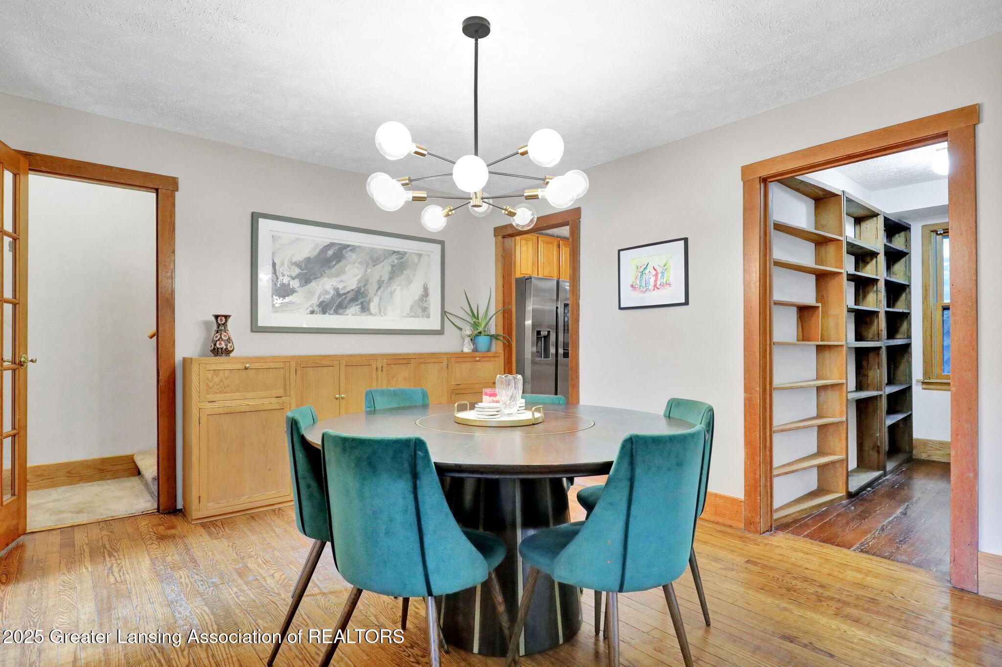 East Lansing City, Michigan 48823, United States, 3 Bedrooms Bedrooms, ,2 BathroomsBathrooms,Residential,Active,181202