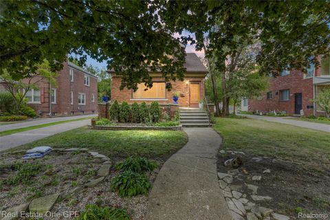 818 Neff Road Grosse Pointe City MI 48230