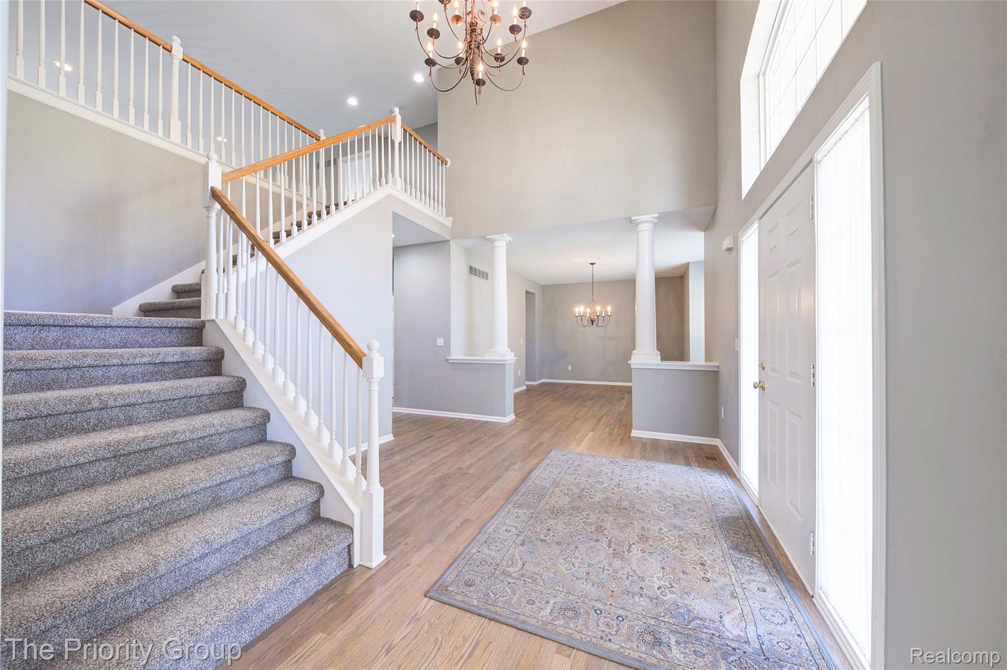 6083 Village Court