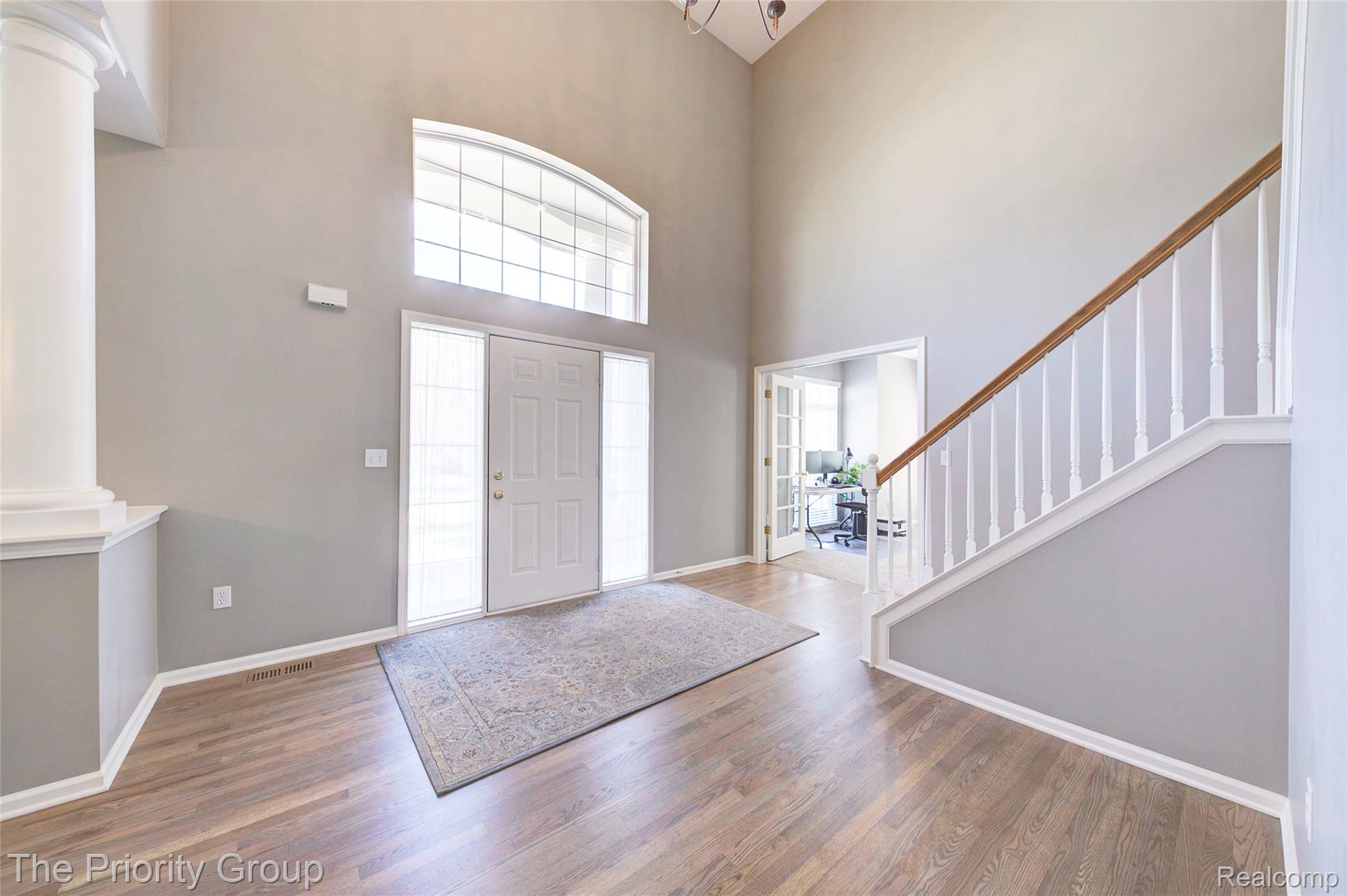 6083 Village Court