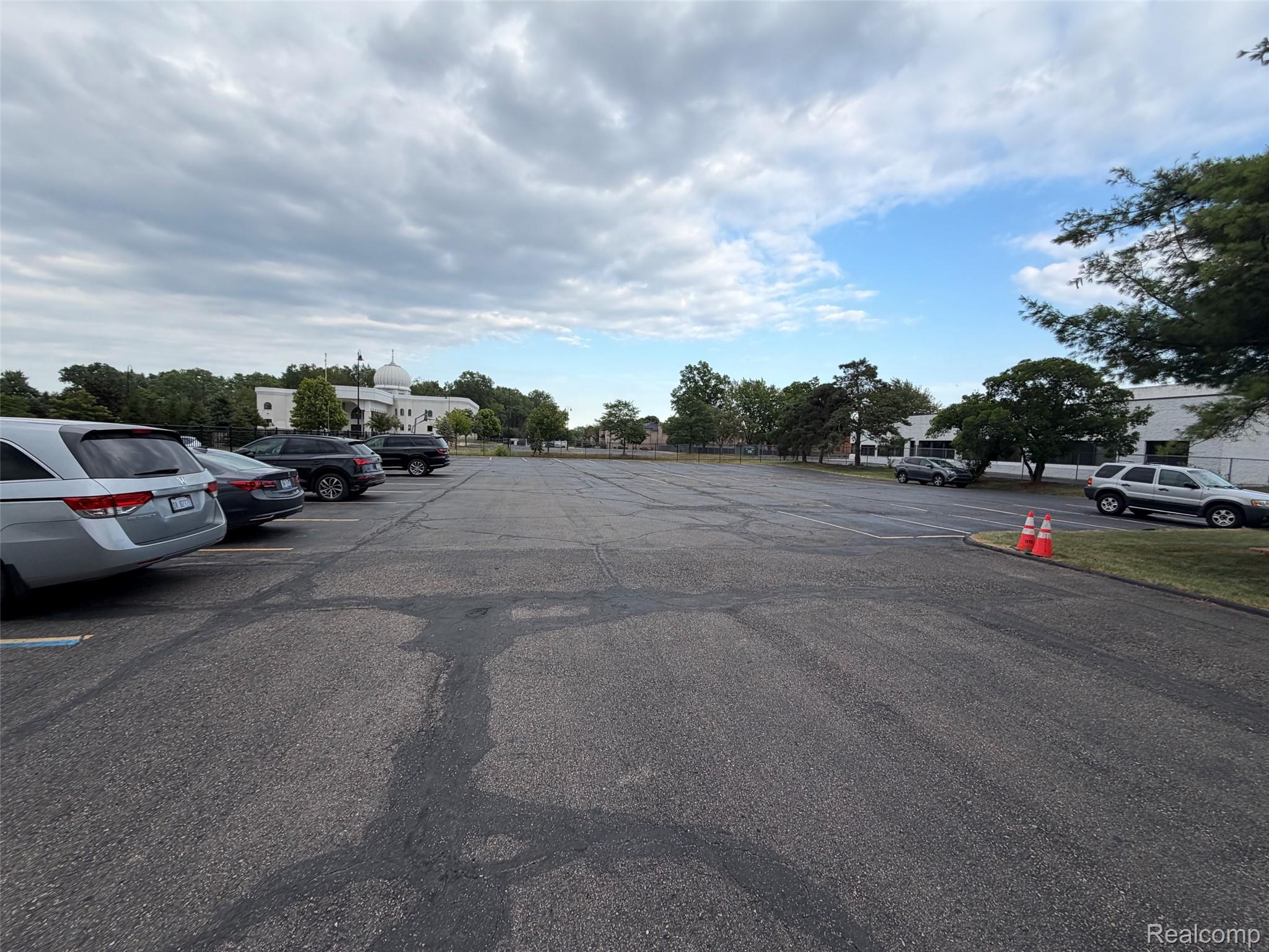 33300 Dequindre Road