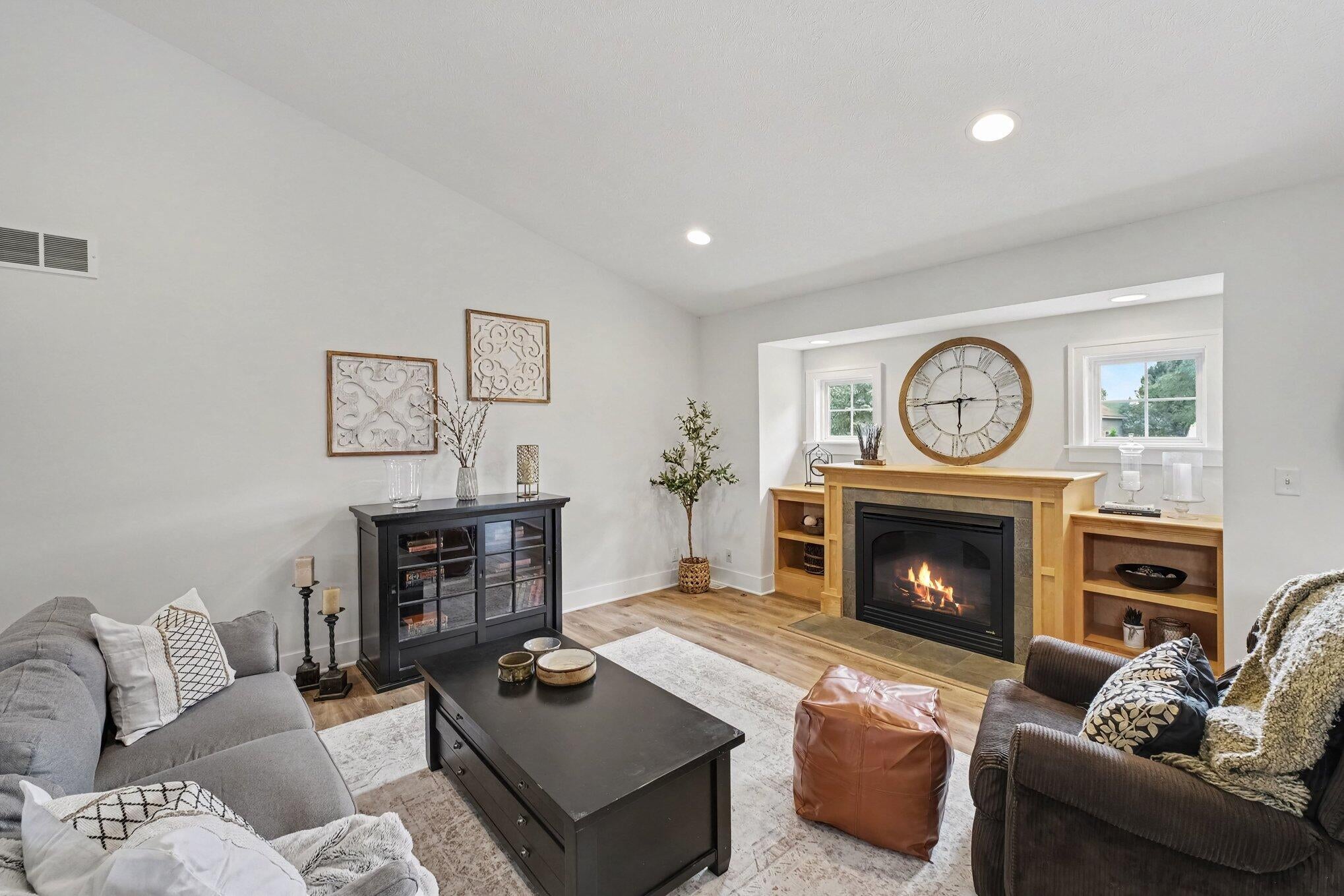 4290 Oak Meadow Drive