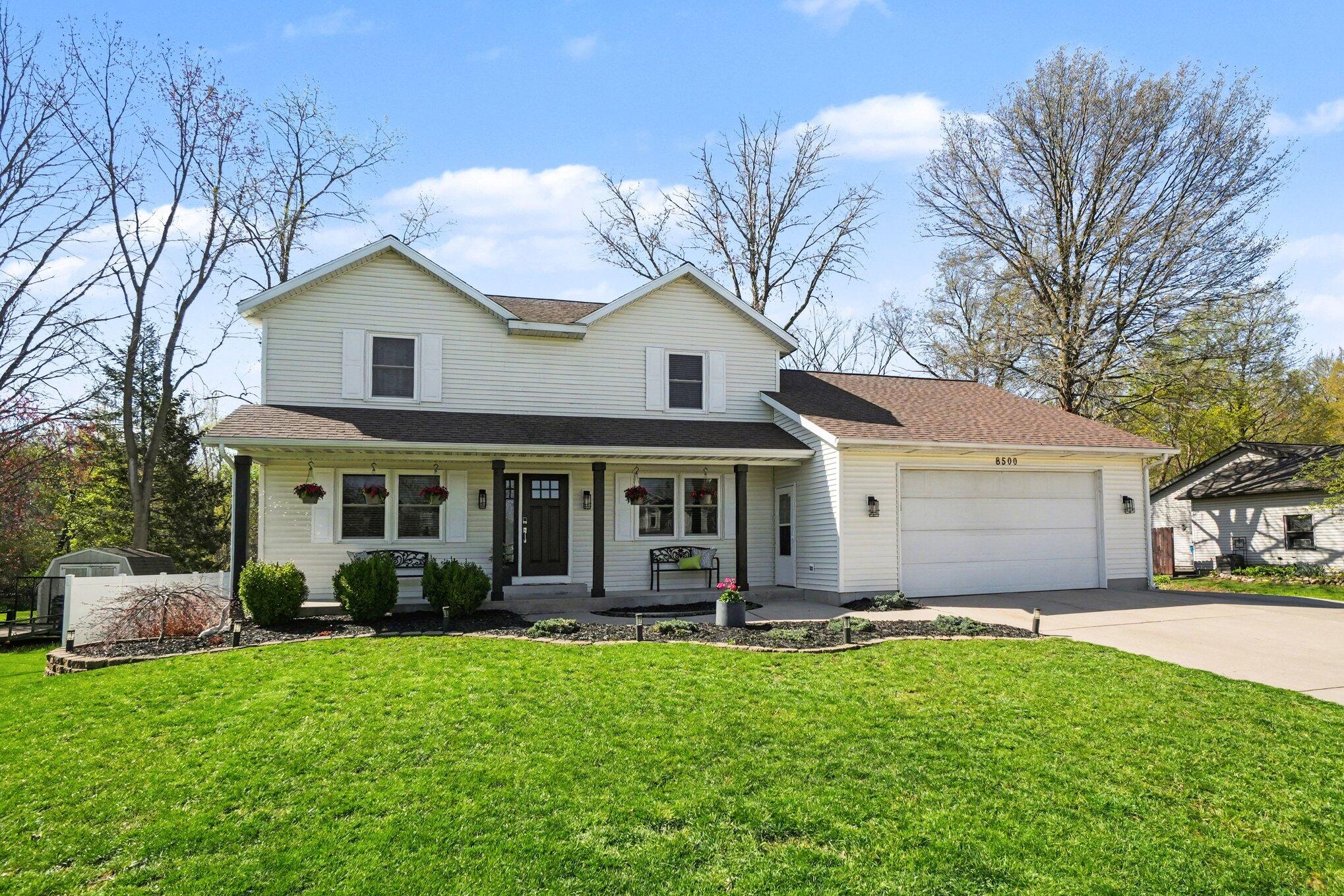8500 S Maple Court