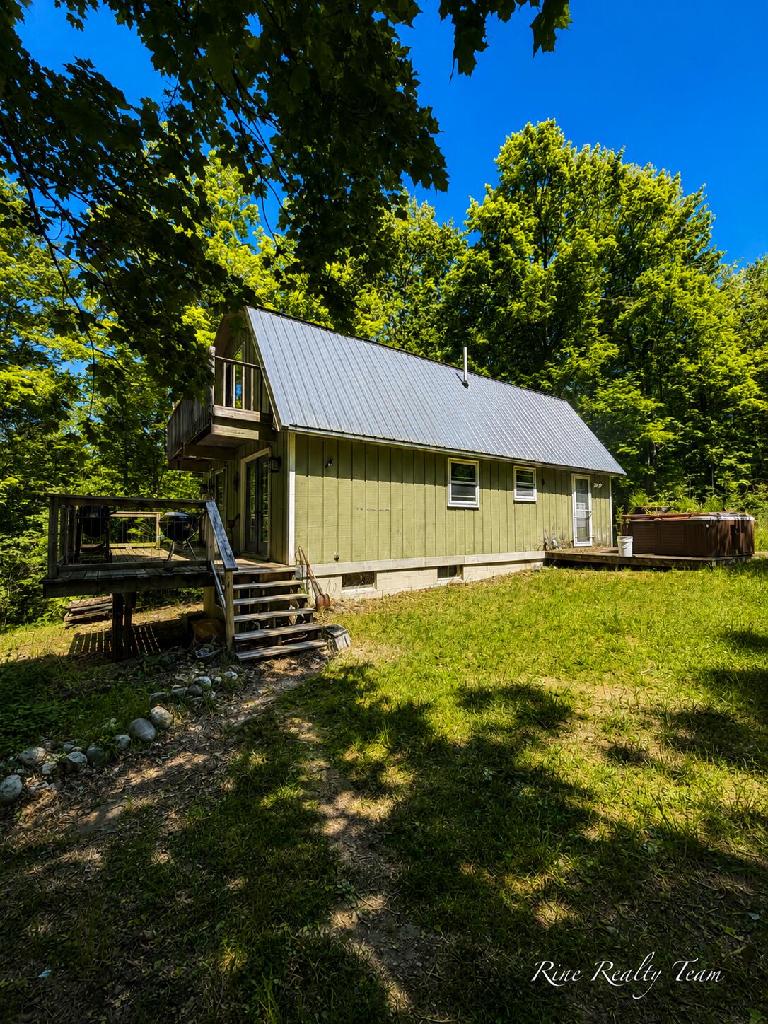 7035 Campbell Road SE