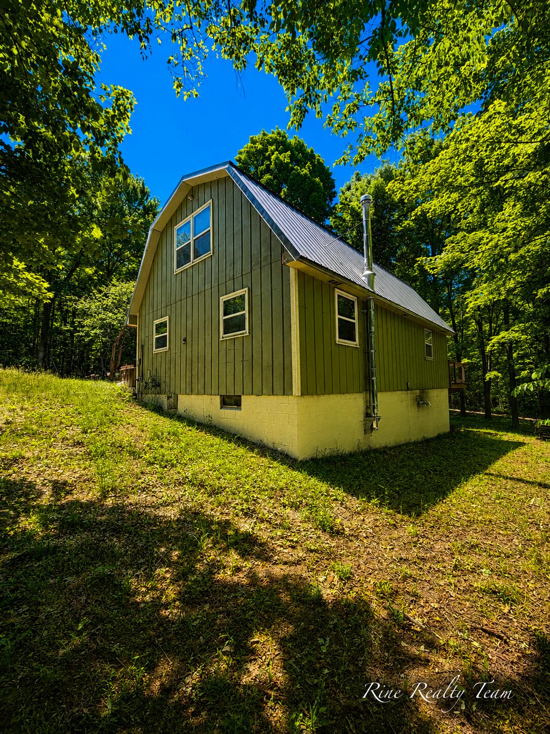 7035 Campbell Road SE