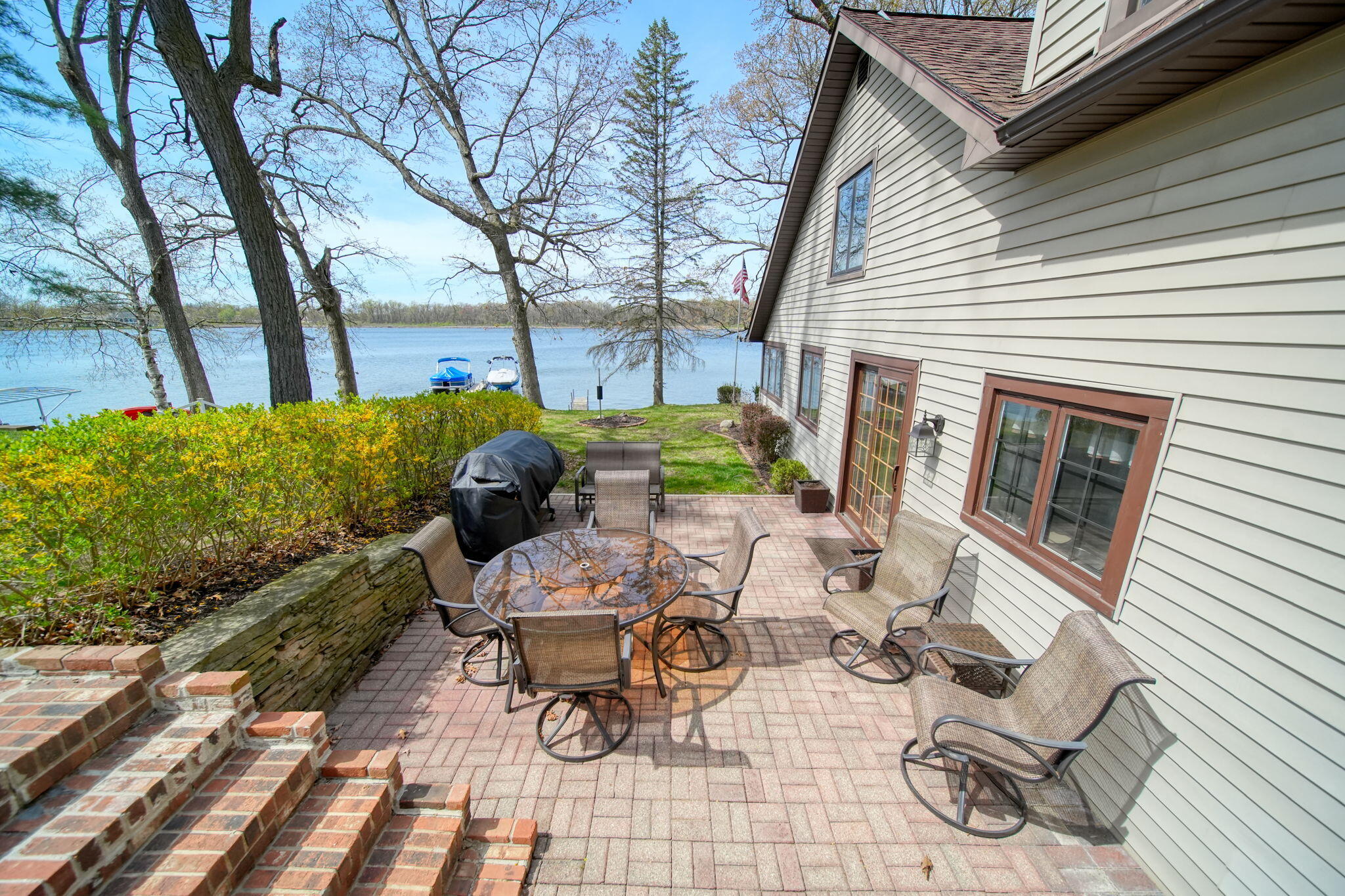 8577 Glenwood Court