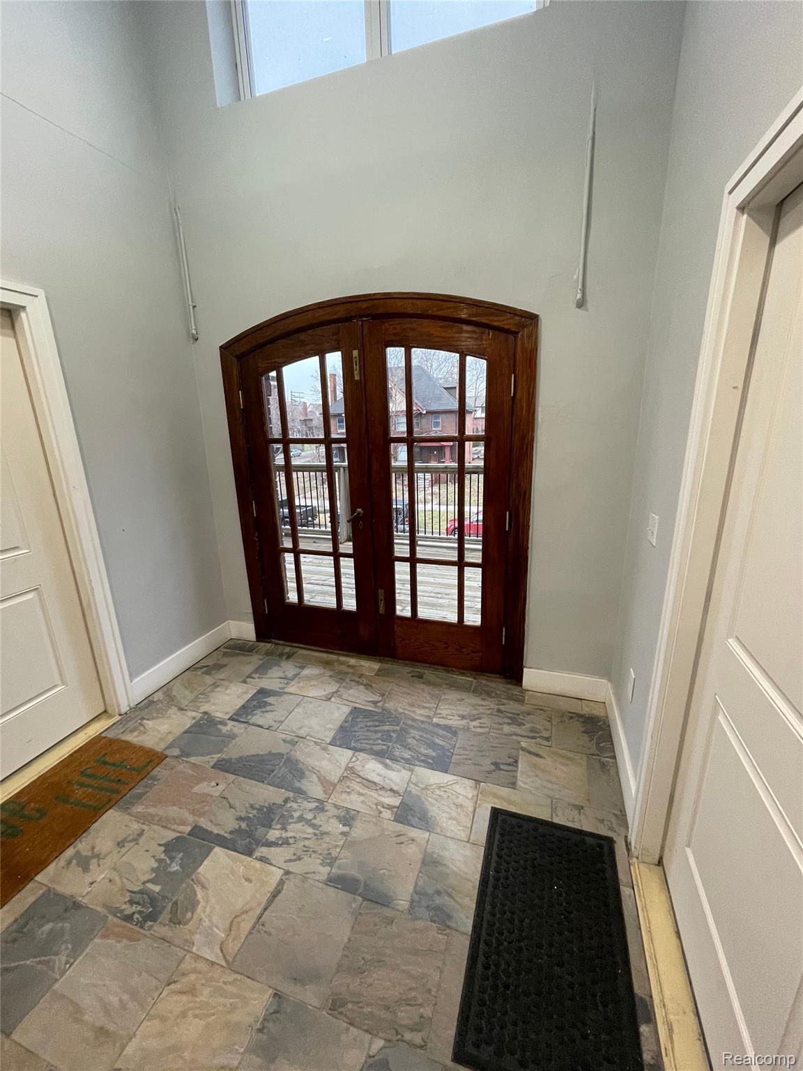 524 E Kirby Street