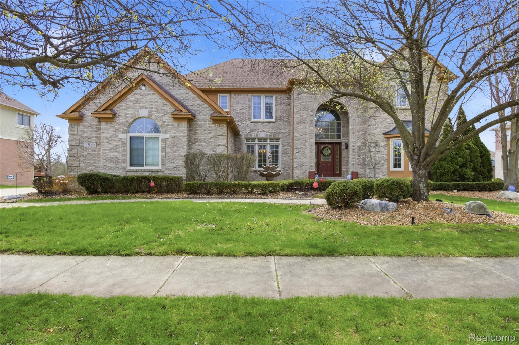 2935 Ivy Hill Drive