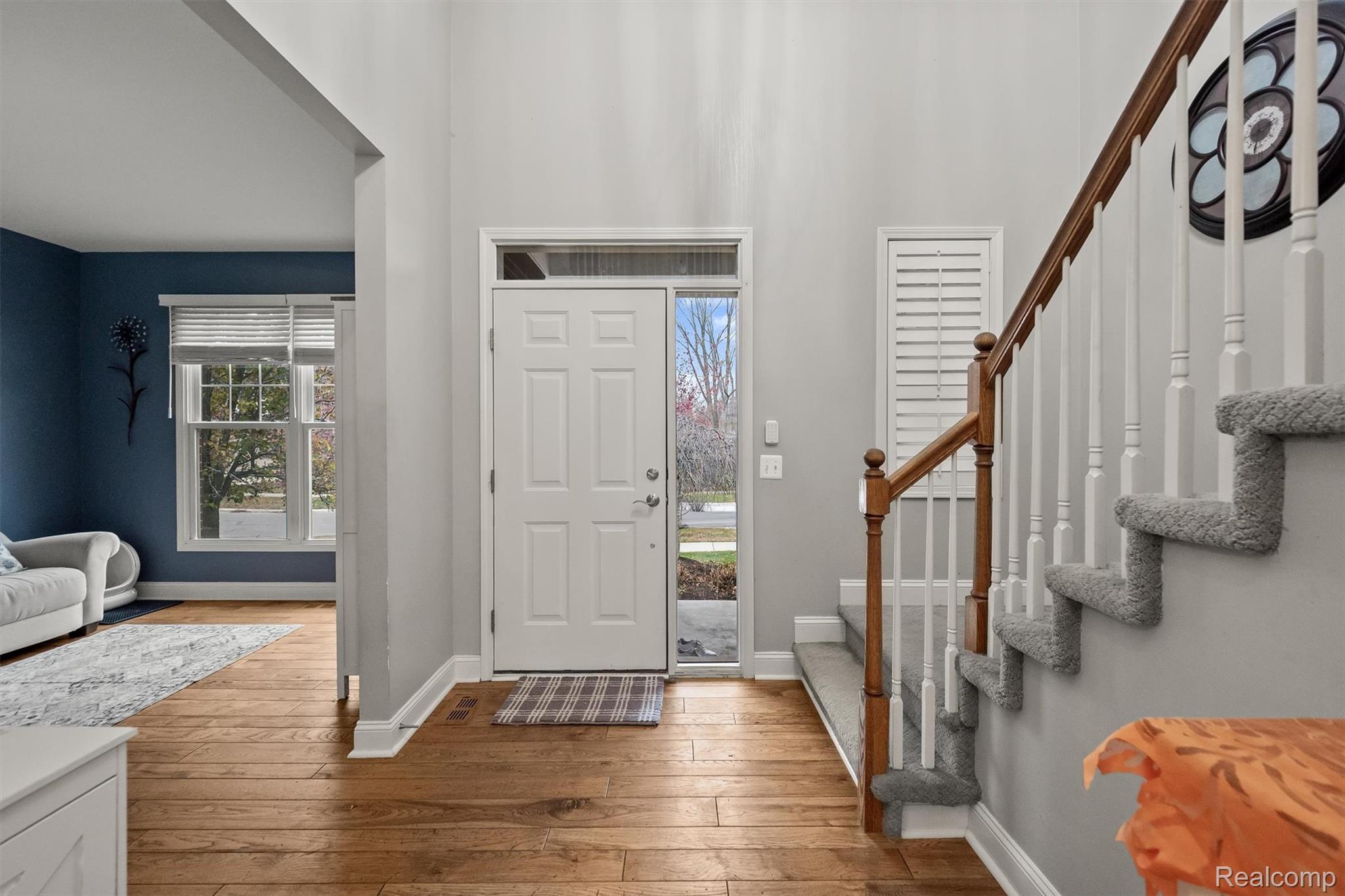 6135 Strawberry Circle