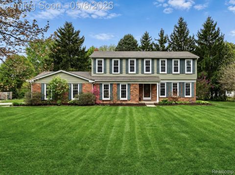 5028 Aintree Road Oakland Charter Township MI 48306
