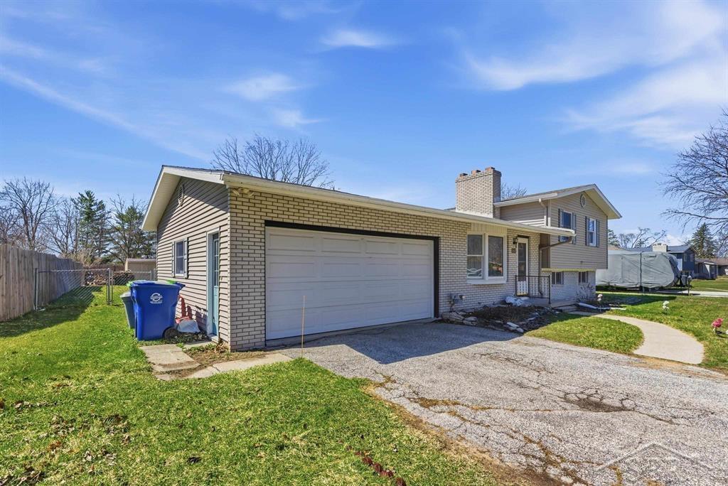 1645 Seminole Lane