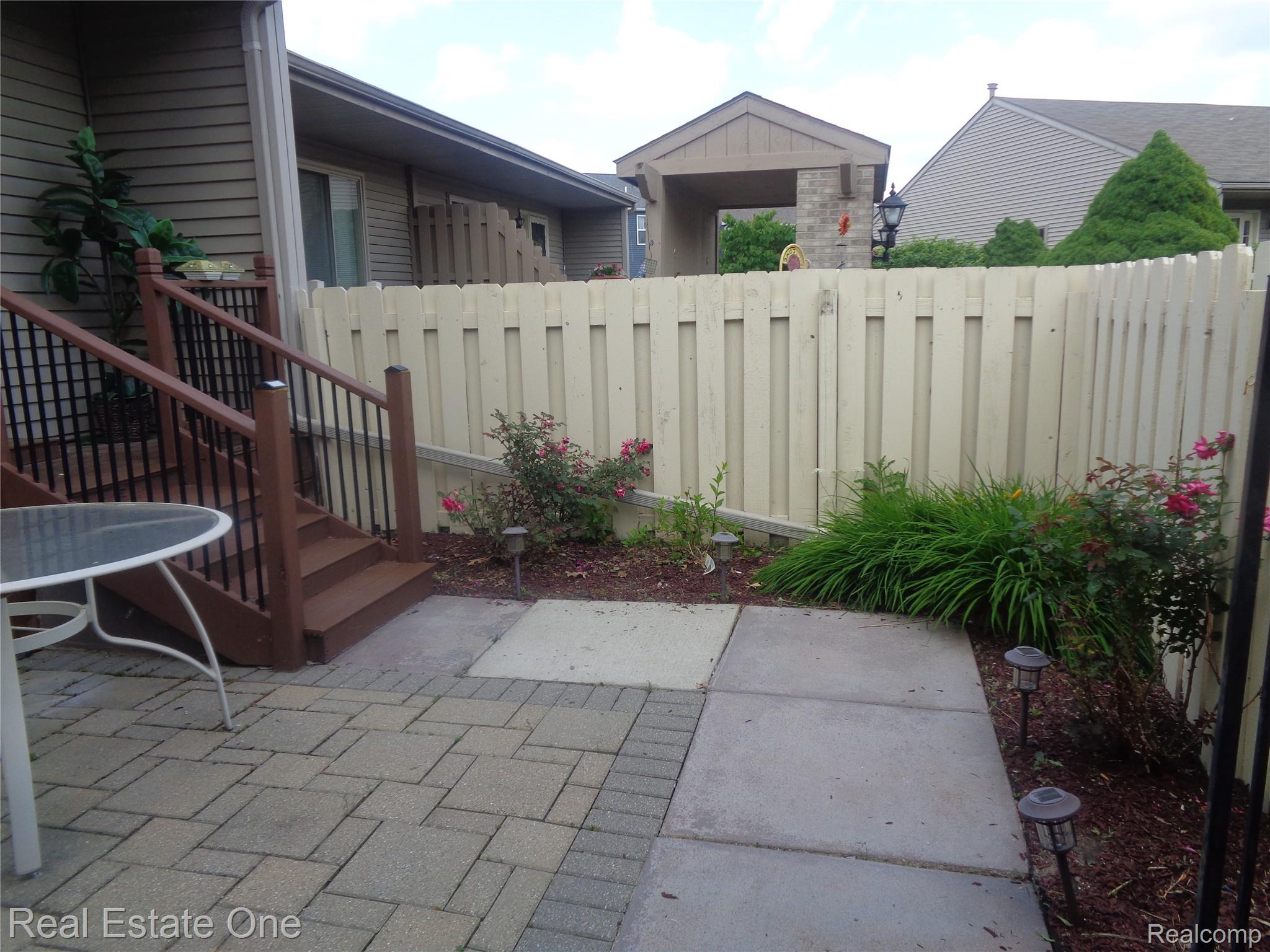 62622 RALEIGH CT 4