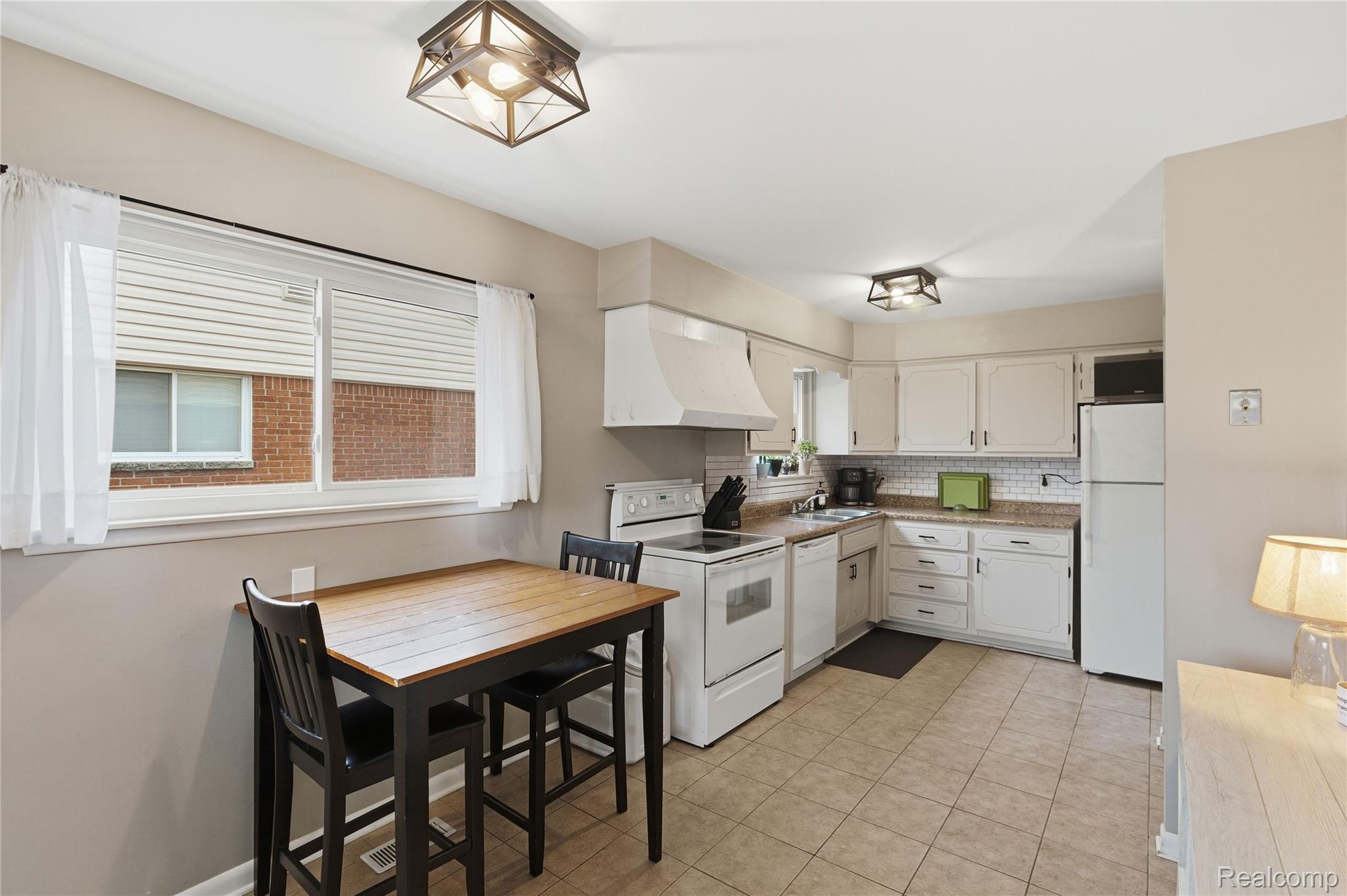 29854 Malvern Street