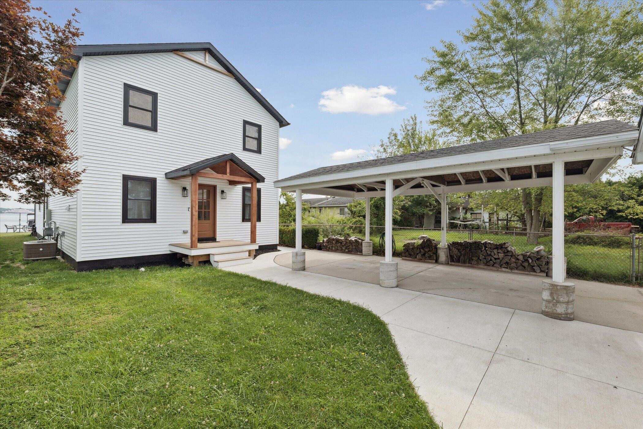 9098 Dexter Pinckney Road