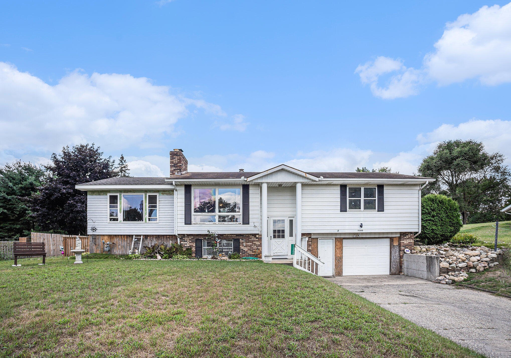 11300 Elizabeth Drive
