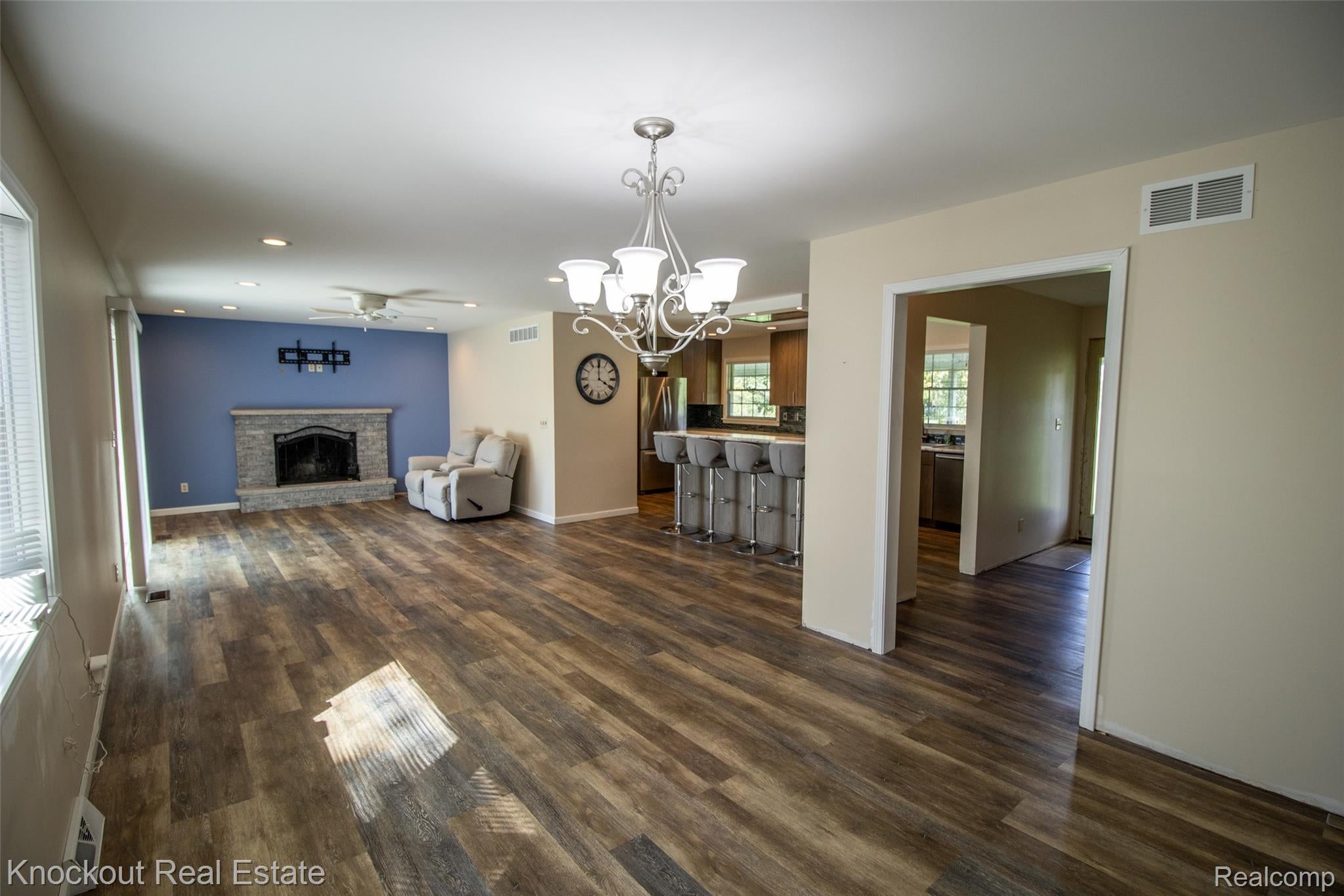 7050 Van Vleet Road
