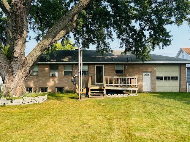 427 N River Street