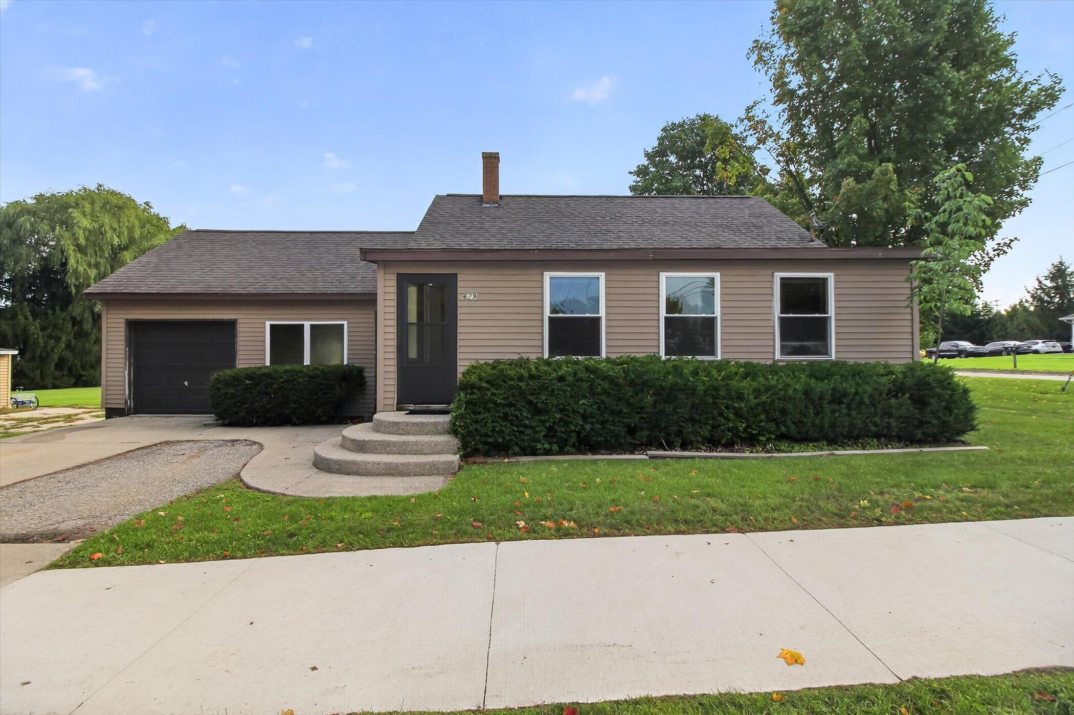 629 Division Street